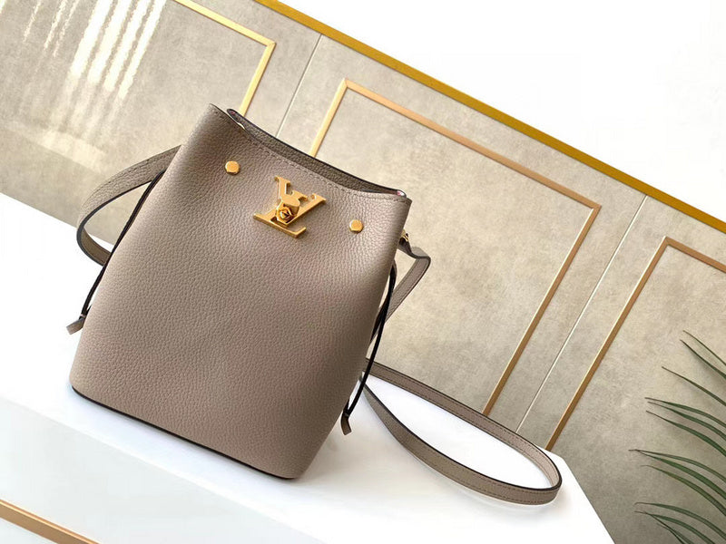 LOV2 Bags - Luxurious Bags  2582