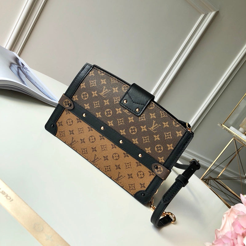 LOV2 Bags - Luxurious Bags  2642