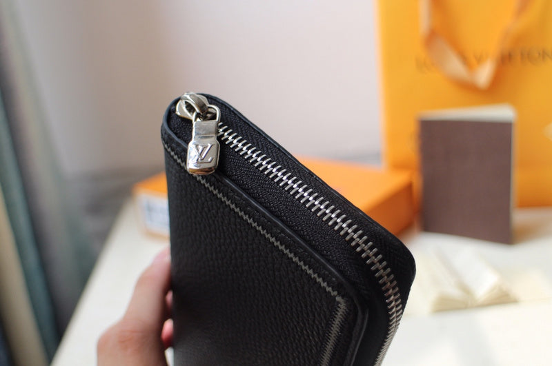 LOV2 Bags - Luxurious Bags  2780