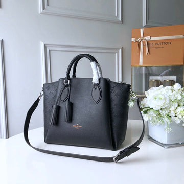 LOV2 Bags - Luxurious Bags  2614