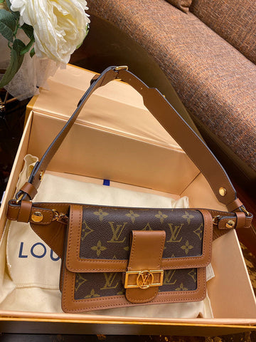 LOV2 Bags - Luxurious Bags  2621