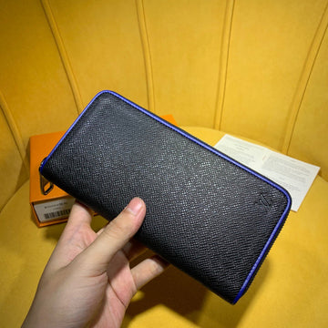 LOV2 Bags - Luxurious Bags  2308