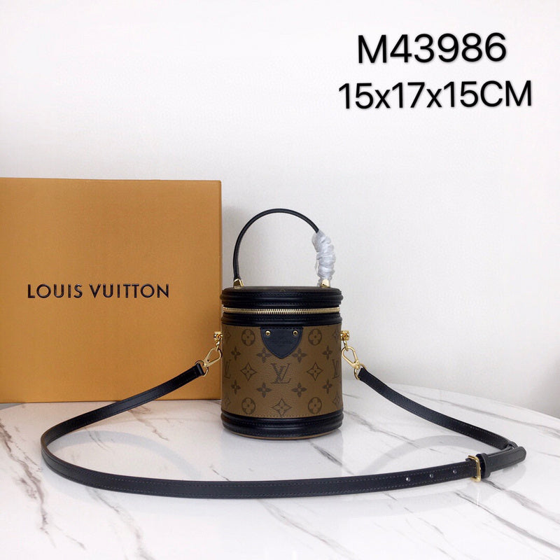 LOV2 Bags - Luxurious Bags  2599