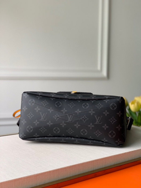 LOV2 Bags - Luxurious Bags  2717