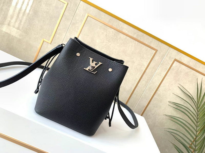 LOV2 Bags - Luxurious Bags  2584
