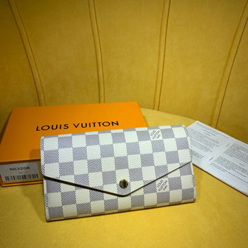 LOV2 Bags - Luxurious Bags 2107