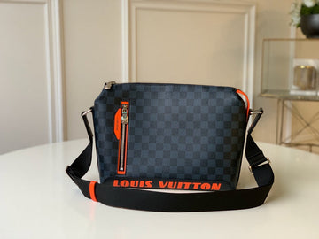 LOV2 Bags - Luxurious Bags  2738