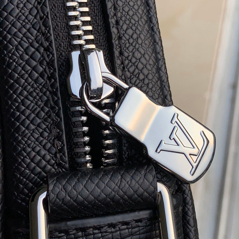 LOV2 Bags - Luxurious Bags  2707