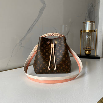 LOV2 Bags - Luxurious Bags  2696