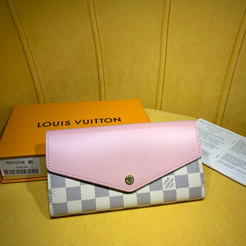 LOV2 Bags - Luxurious Bags 2106