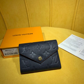 LOV2 Bags - Luxurious Bags  2204