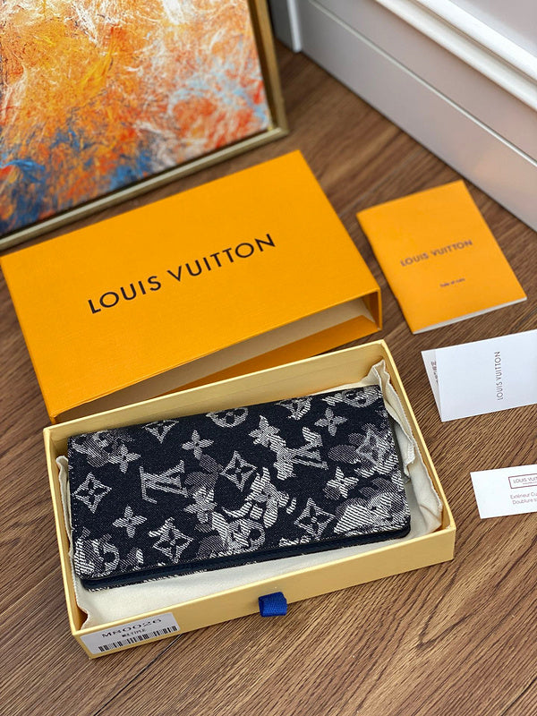 LOV2 Bags - Luxurious Bags  2369