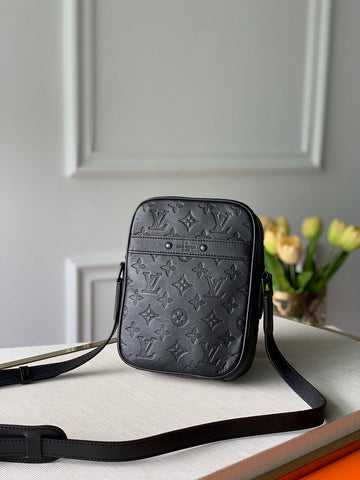 LOV2 Bags - Luxurious Bags  2731