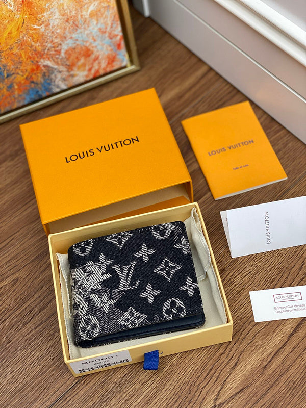 LOV2 Bags - Luxurious Bags  2363