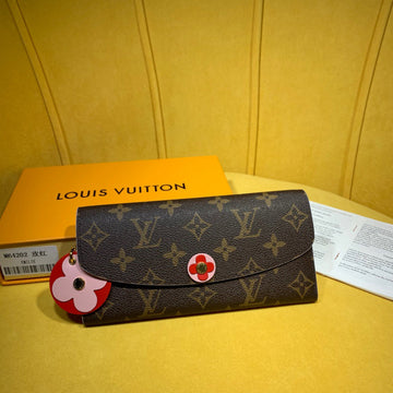 LOV2 Bags - Luxurious Bags  2207