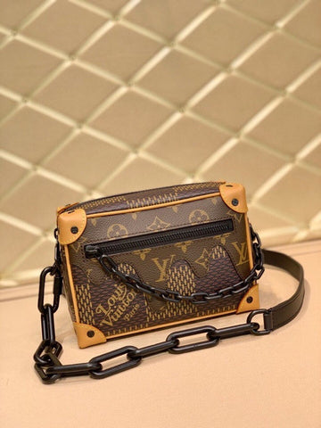LOV2 Bags - Luxurious Bags  2646