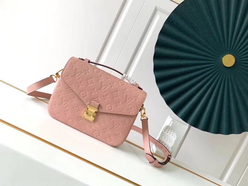 LOV2 Bags - Luxurious Bags  2633