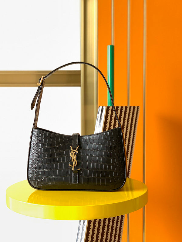 Zarlay - Latest - 8583