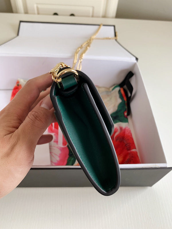 Zarlay  - Latest - 10044