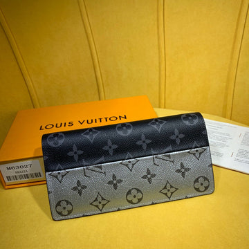 LOV2 Bags - Luxurious Bags  2224