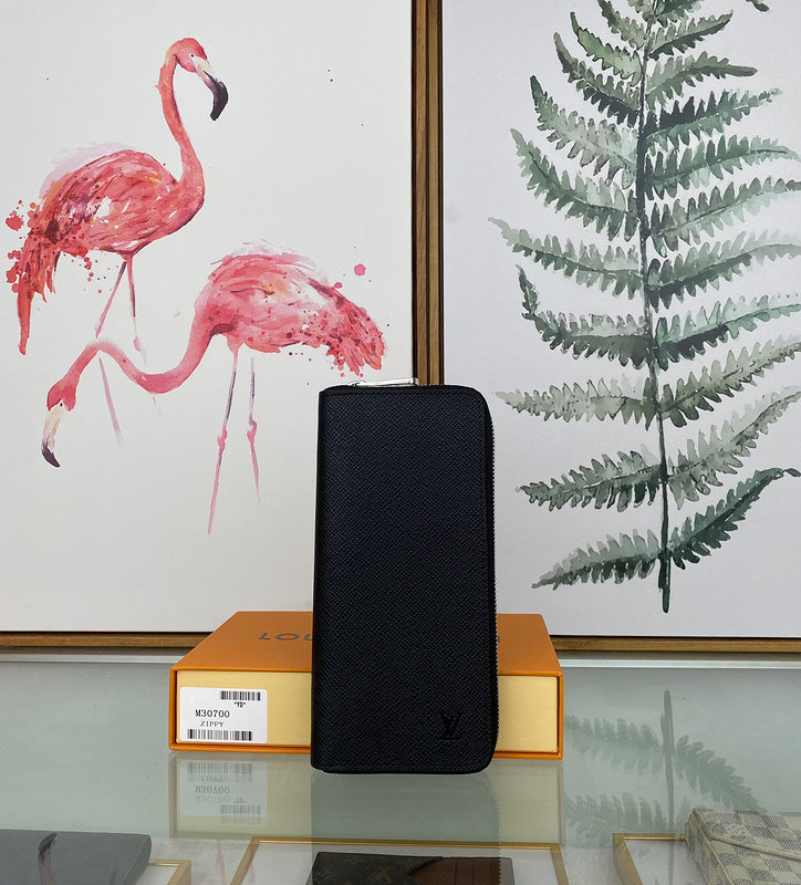 LOV2 Bags - Luxurious Bags  2448