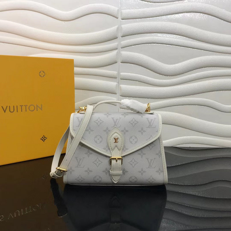 LOV2 Bags - Luxurious Bags  2552