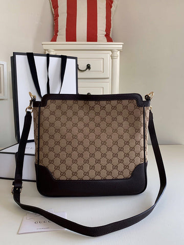 Zarlay  - Latest - 10137