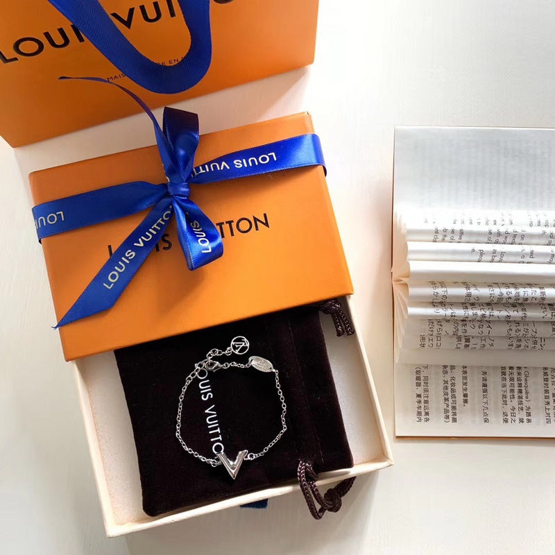 Zarlay  - Latest - 5566