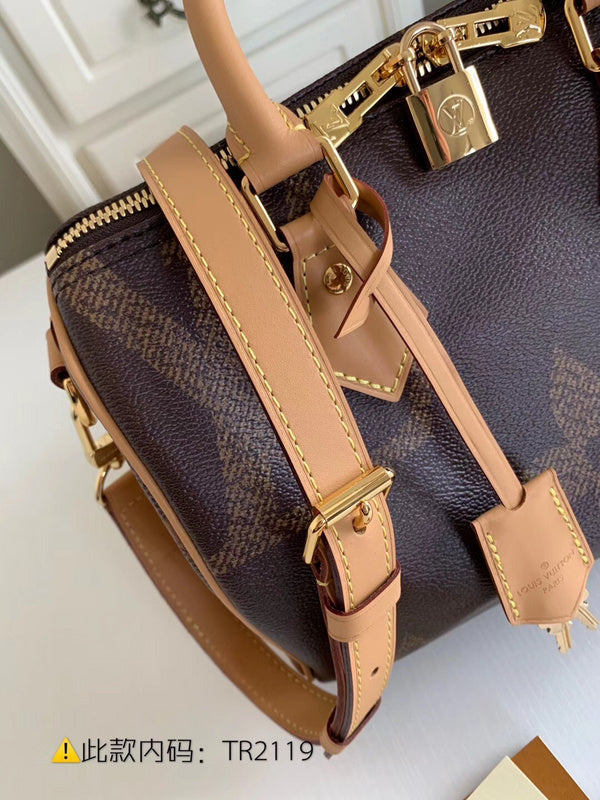 Zarlay  - Latest - 9705