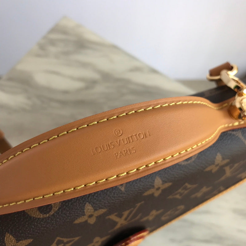 LOV2 Bags - Luxurious Bags  2612