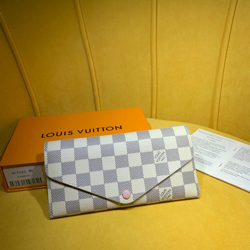 LOV2 Bags - Luxurious Bags  2095