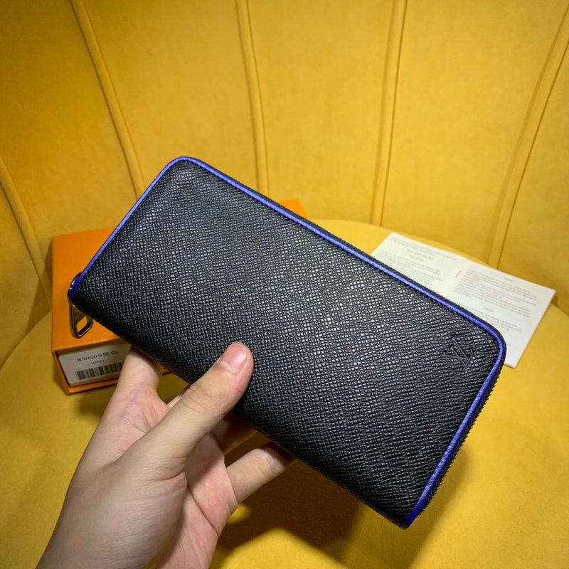 LOV2 Bags - Luxurious Bags  2308