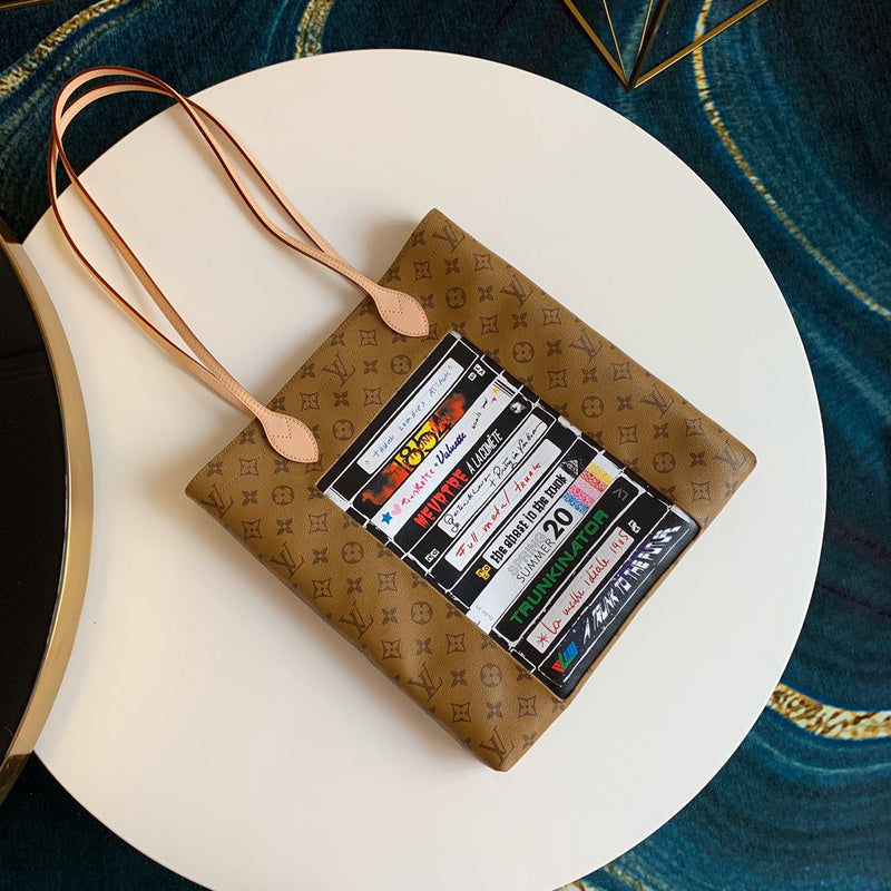 LOV2 Bags - Luxurious Bags  1916