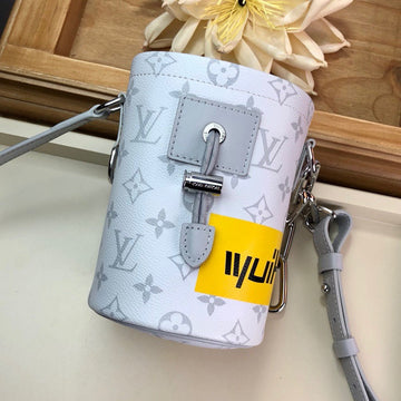 LOV2 Bags - Luxurious Bags  1995