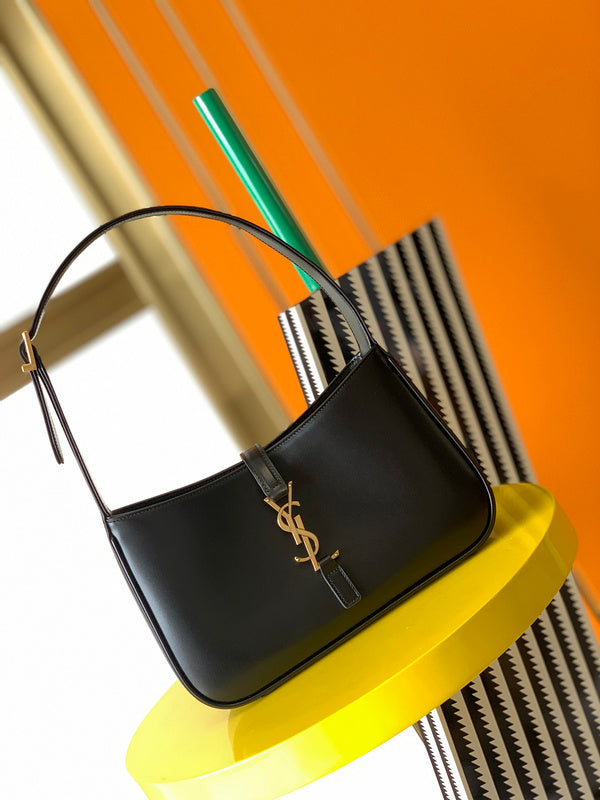 Zarlay - Latest - 8577