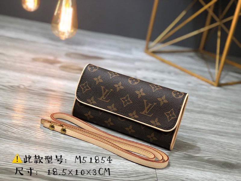 LOV2 Bags - Luxurious Bags  1910