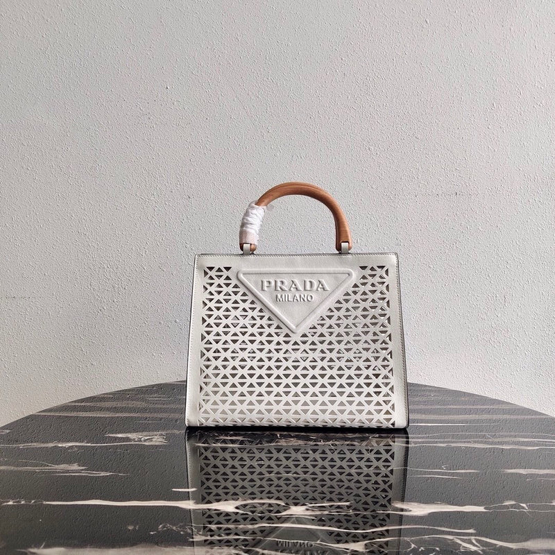 Zarlay  - Latest - 4722