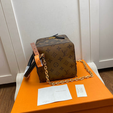 LOV2 Bags - Luxurious Bags  1866