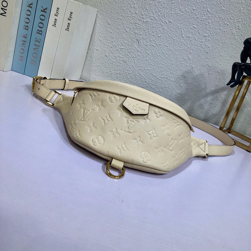 LOV2 Bags - Luxurious Bags  1951