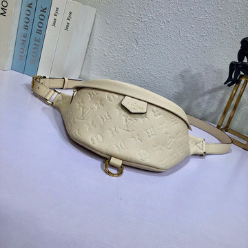 LOV2 Bags - Luxurious Bags  1951