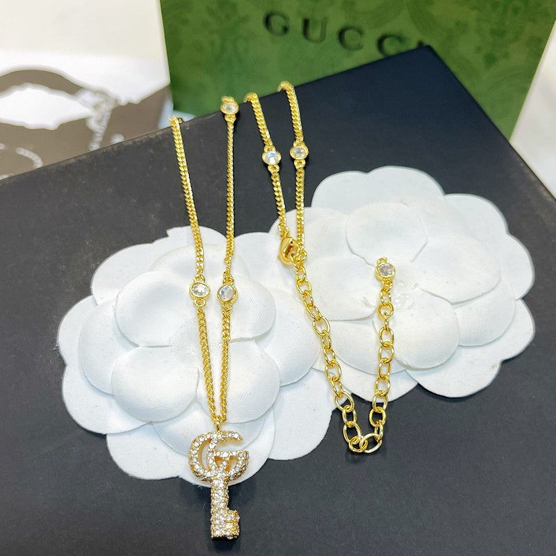 Zarlay  - Latest - 4999