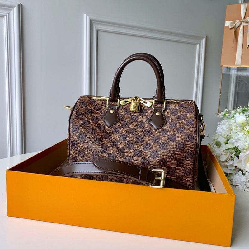 LOV2 Bags - Luxurious Bags  2661