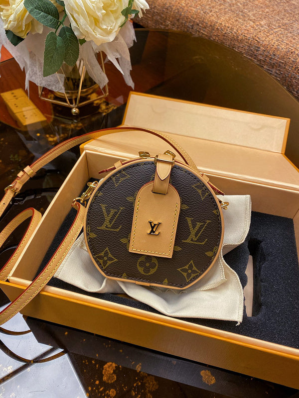 LOV2 Bags - Luxurious Bags  2634