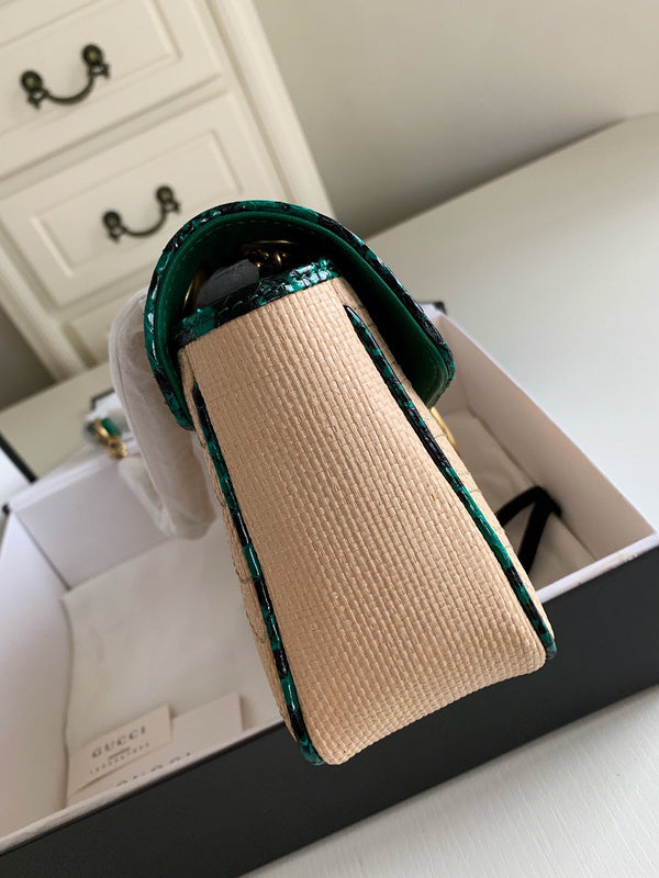 Zarlay  - Latest - 10033