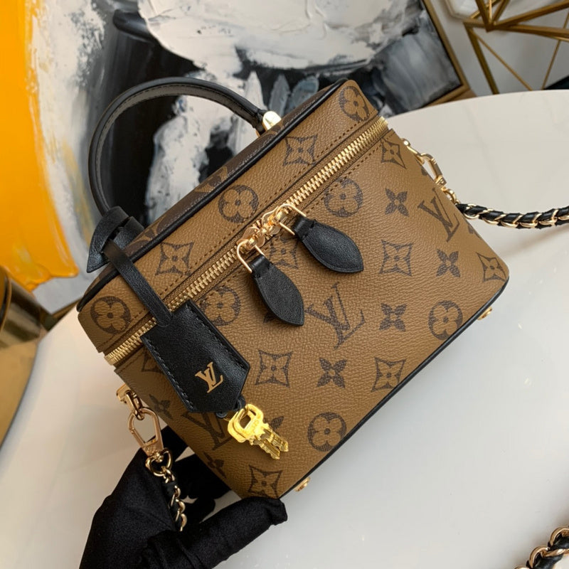 LOV2 Bags - Luxurious Bags  1952