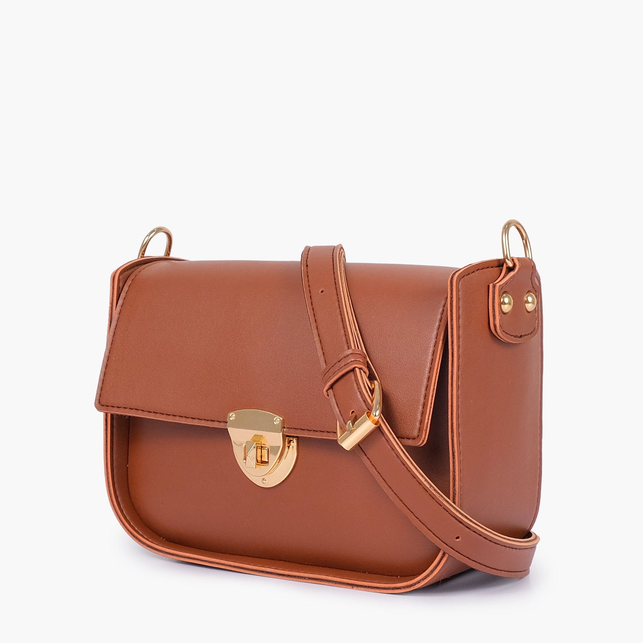 Brown saddle bag with twist lock