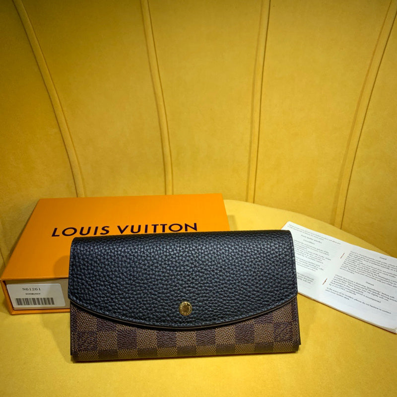 LOV2 Bags - Luxurious Bags  2118