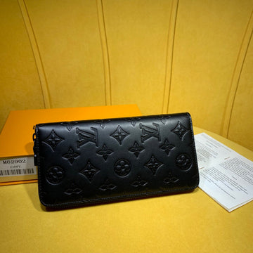 LOV2 Bags - Luxurious Bags  2228