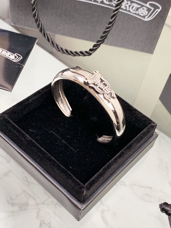 Zarlay  - Latest - 5218