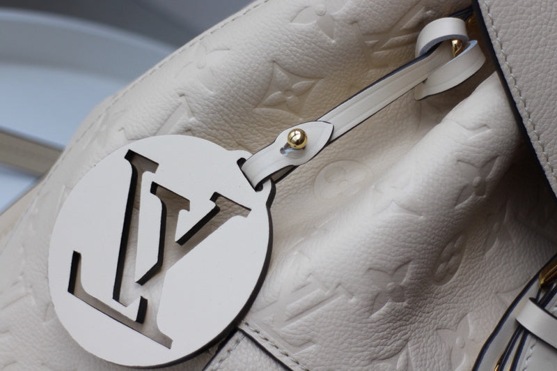 LOV2 Bags - Luxurious Bags  2823